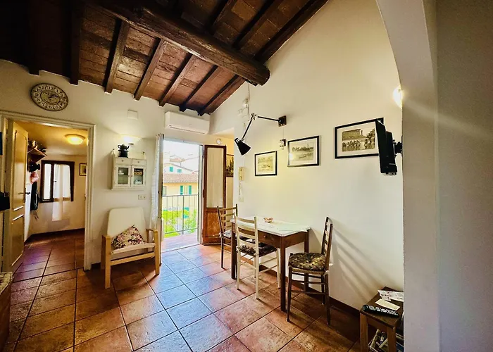 Near Santa Maria Novella Apartament Florencja